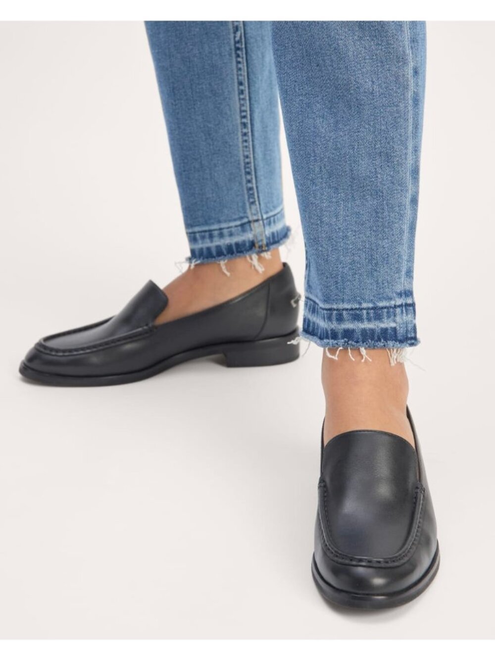 Everlane Modern Loafer Black Leather Women’s 7 Classic Minimalist Slip On - Picture 2 of 16